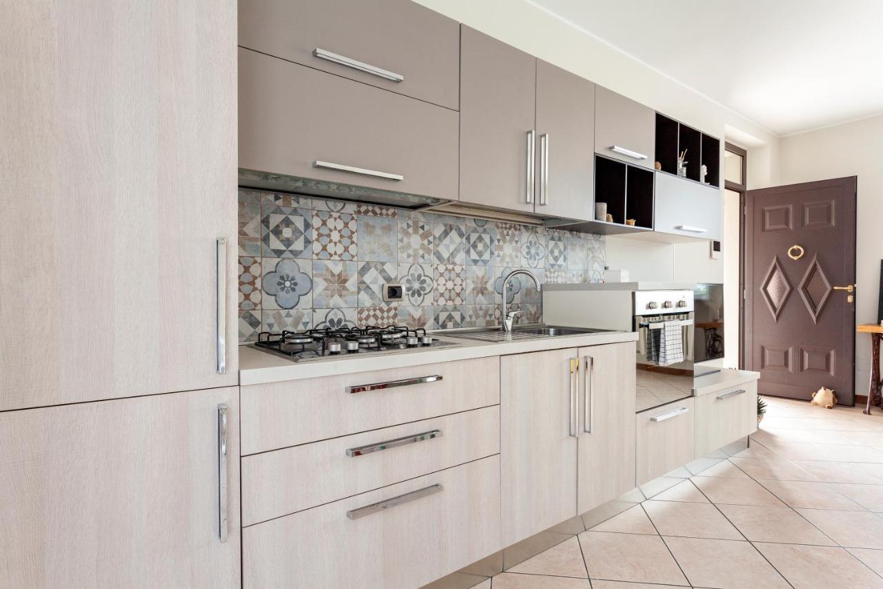 Apartment Misiadele Carnago Ngoại thất bức ảnh