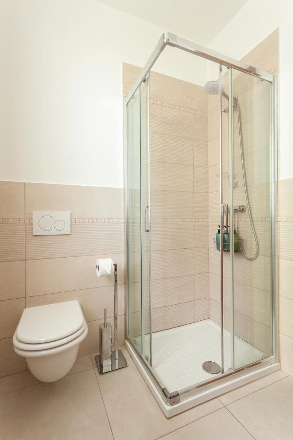 Apartment Misiadele Carnago Ngoại thất bức ảnh
