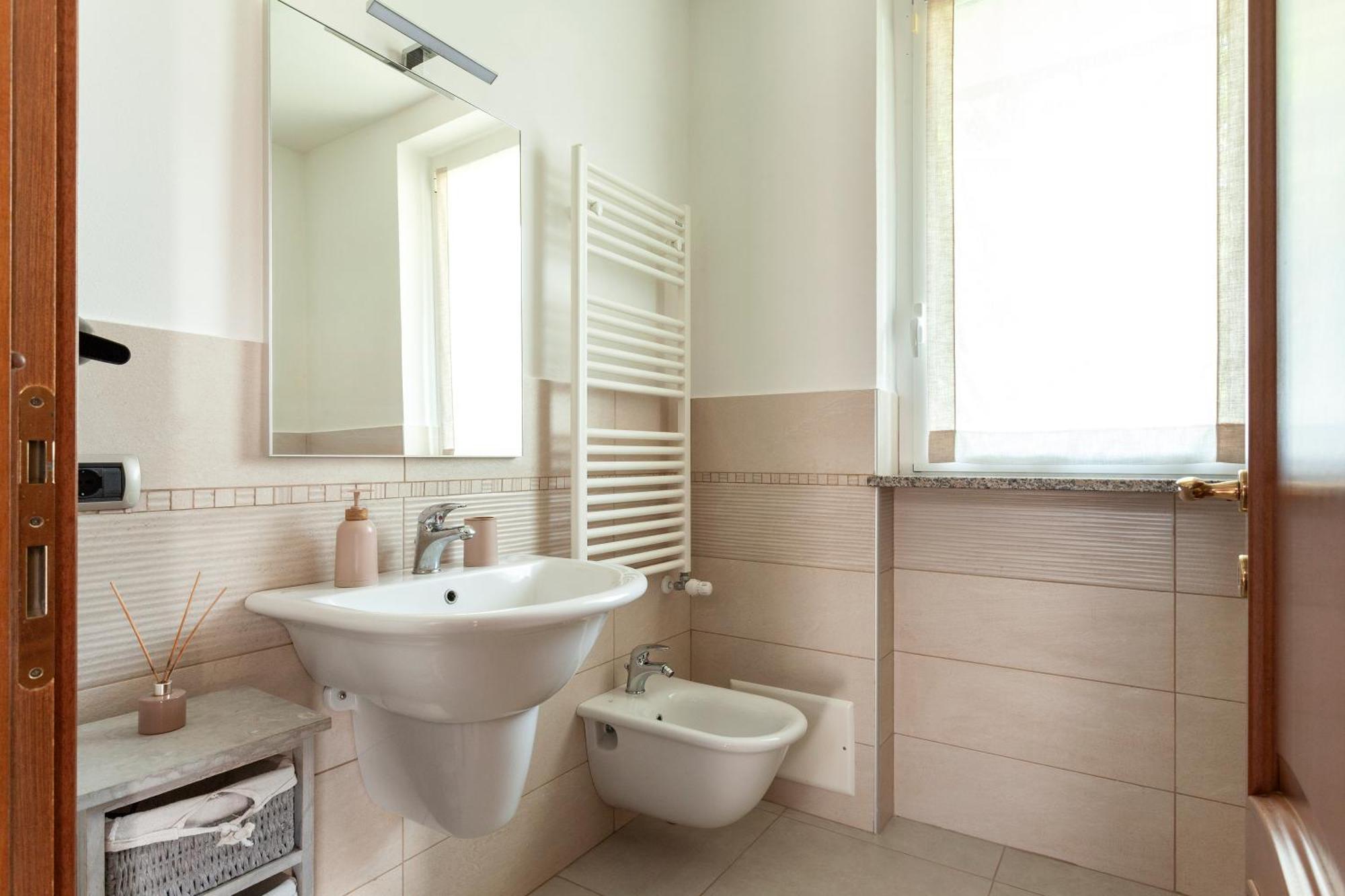 Apartment Misiadele Carnago Ngoại thất bức ảnh